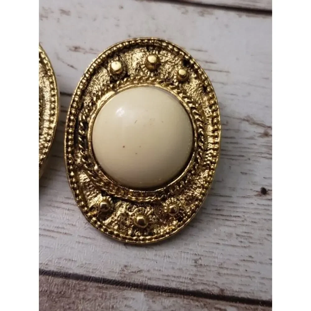Vintage Clip On Earrings Statement Oval Shape Cream & Gold Tone Large
